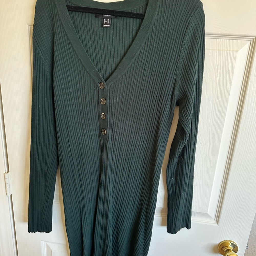 Various dresses - Picture 10 of 11